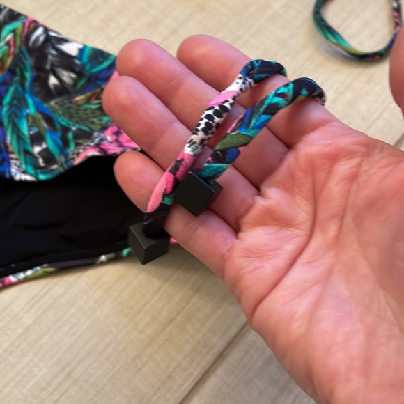 Ondademar 2 piece bathing suit NWT - Picture 4 of 11